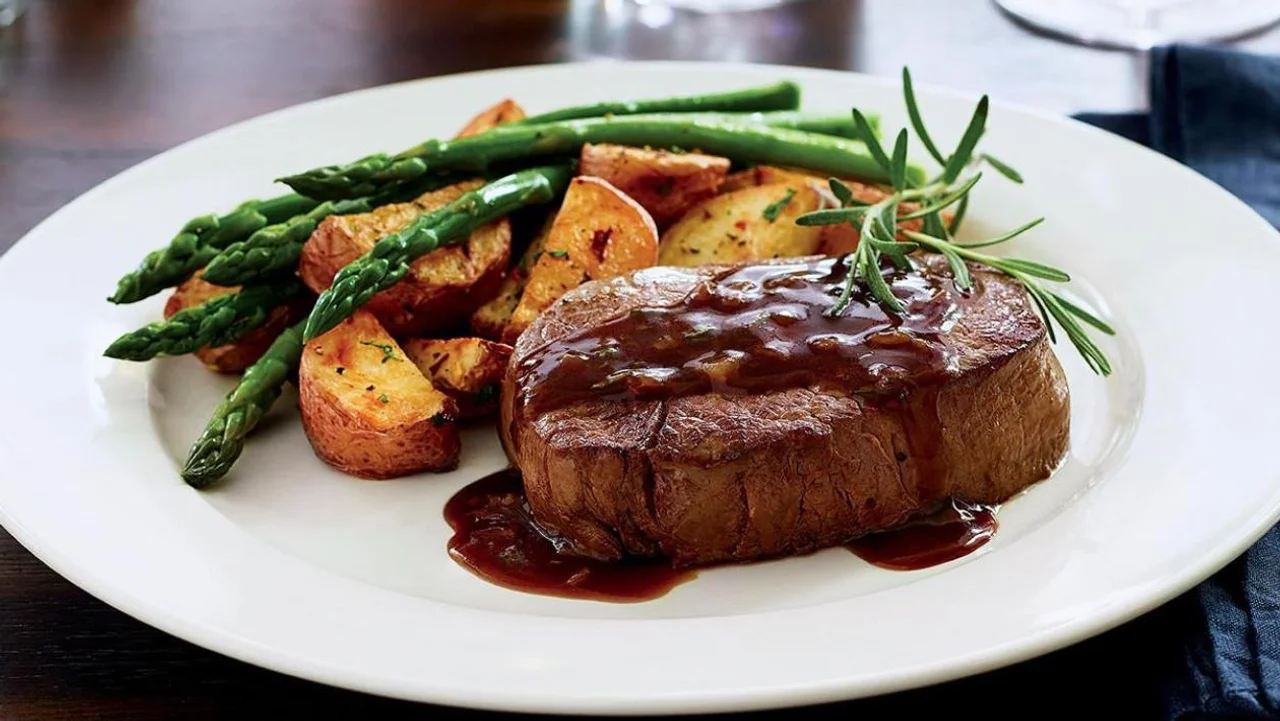 Filet Mignon Con Salsa de Chalotas