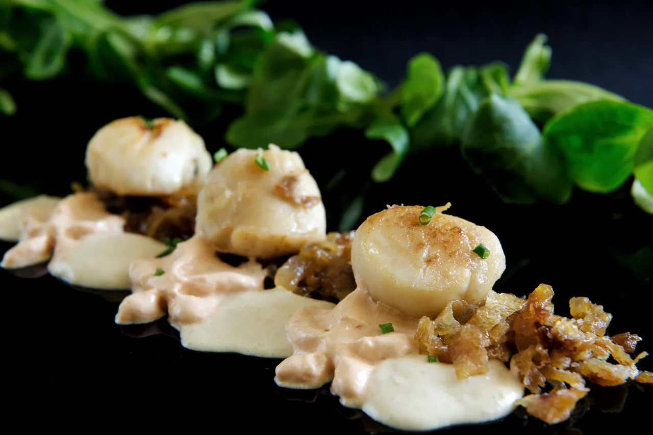 Noix de Saint- Jacques À la Crème
