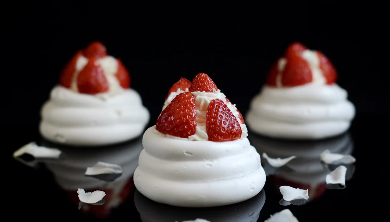 Pavlova con Fresas