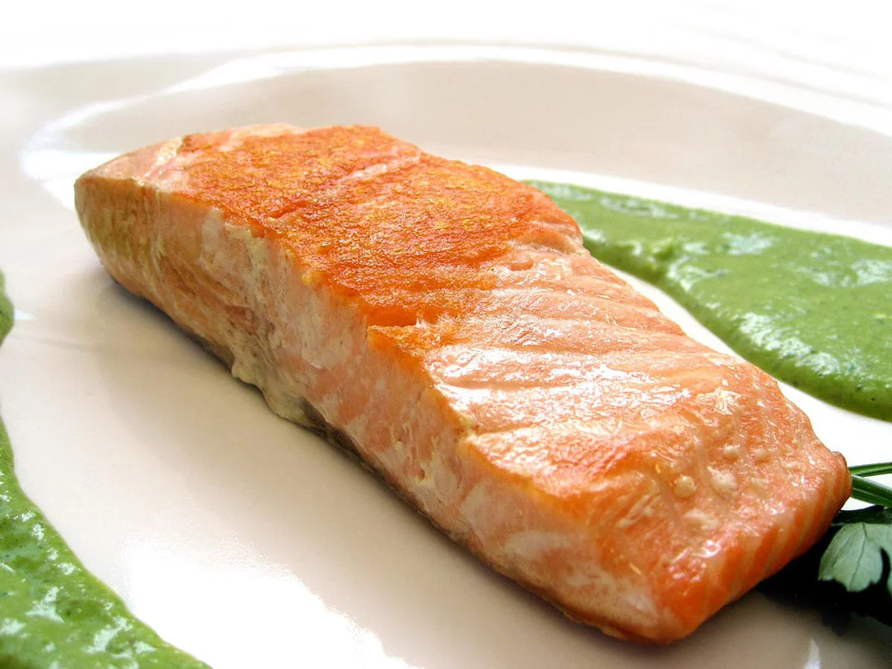 Salmon Con Salsa Verde