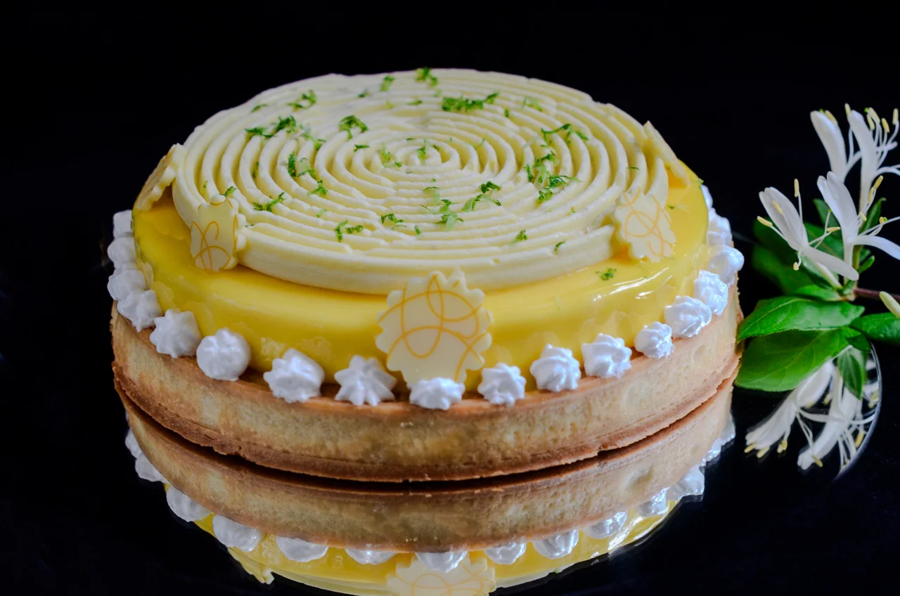 Tarta de Limón y Crema de Almendras