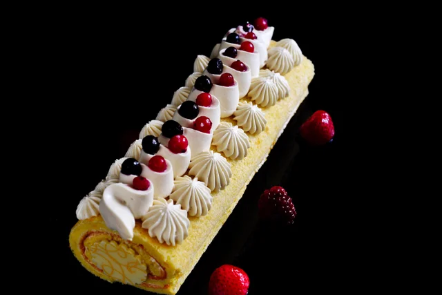 Brazo de Gitano Con Masa Choux