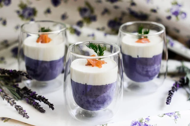 Cremoso de Patatas Violetas y Queso Stilton