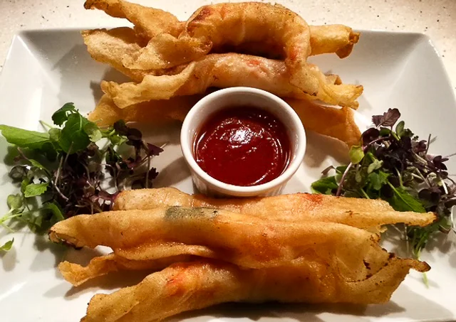 Langostinos Envueltos en Pasta Filo