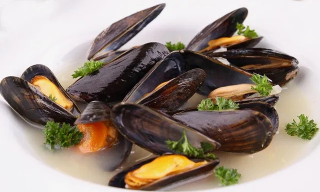 Mejillones a la Marinera