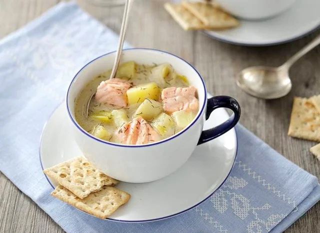 Sopa Cremosa de Salmón