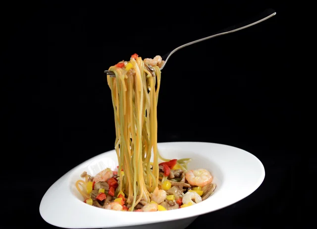 Spaghettis Tricolor Con Setas