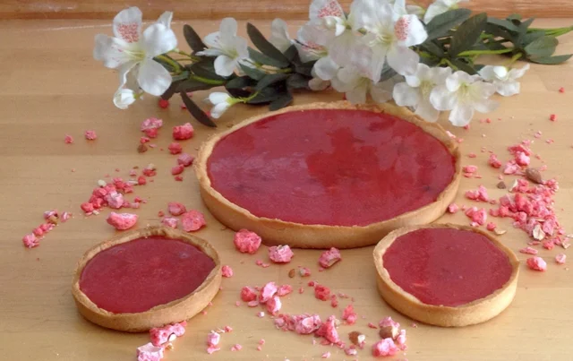 Tarta de Praliné Rosas