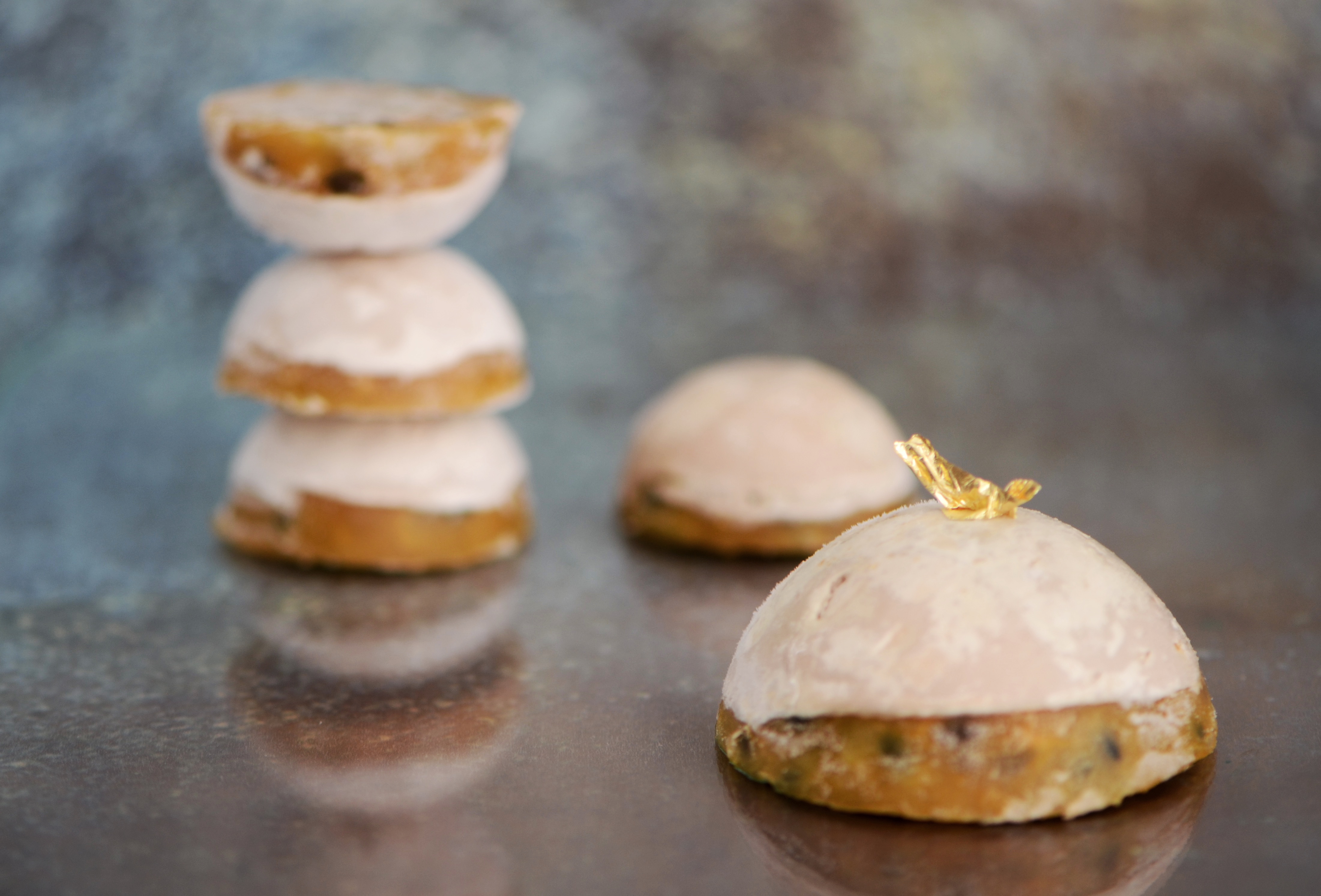 Bombón de Foie Mi-cuit y Fruta de la Pasión